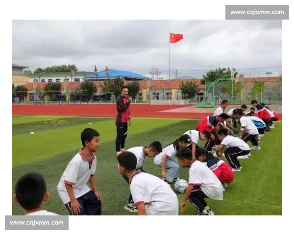 足球点燃乡村希望：亚泰青训走进辽源寿山镇小学送教